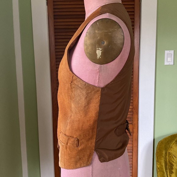 Vintage Leather Vest - Picture 5 of 9
